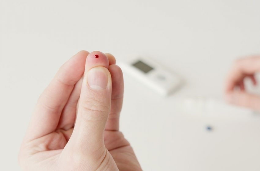  5 Reasons To Check Your Blood Sugar Levels