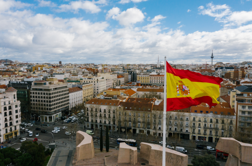  Top 20 Online Spanish Courses in Spain for 2022