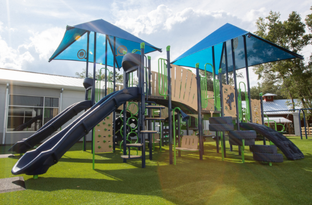  Outdoor Playground Equipment – A Superb Hangout Spot For Teenagers