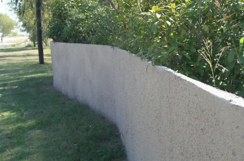  DIY-Friendly Lightweight Concrete Fences